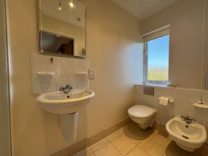 Photo 36- click for photo gallery